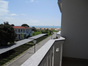Colorful modern flat next to the beach - Beahost Bibione